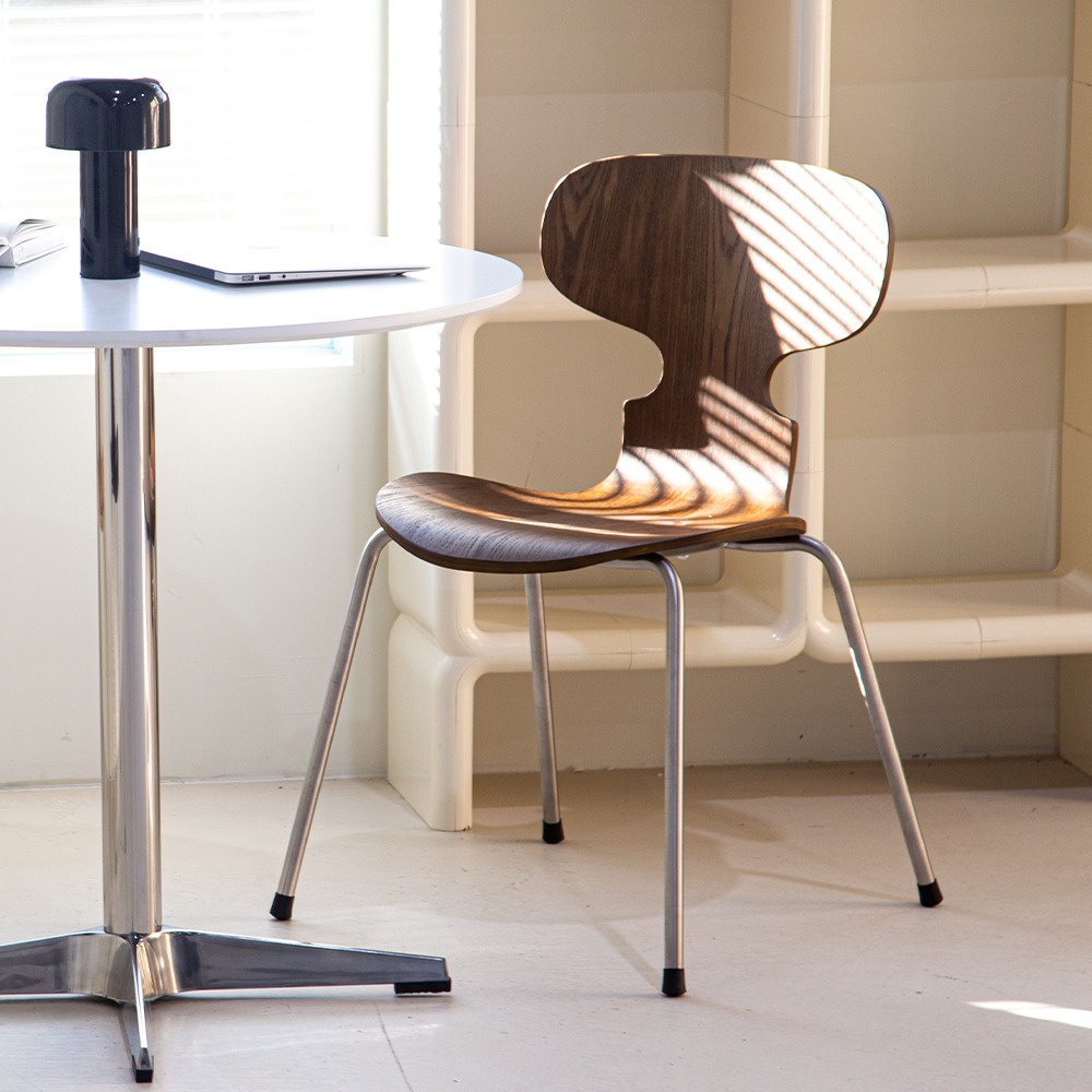 영가구아토 원목 철제 미드센추리 디자인 카페 의자