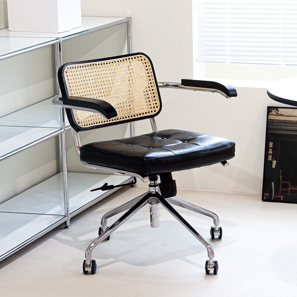라트라트 세스카 라탄 인테리어 디자인 홈 오피스 사무용 책상 회전 바퀴 의자